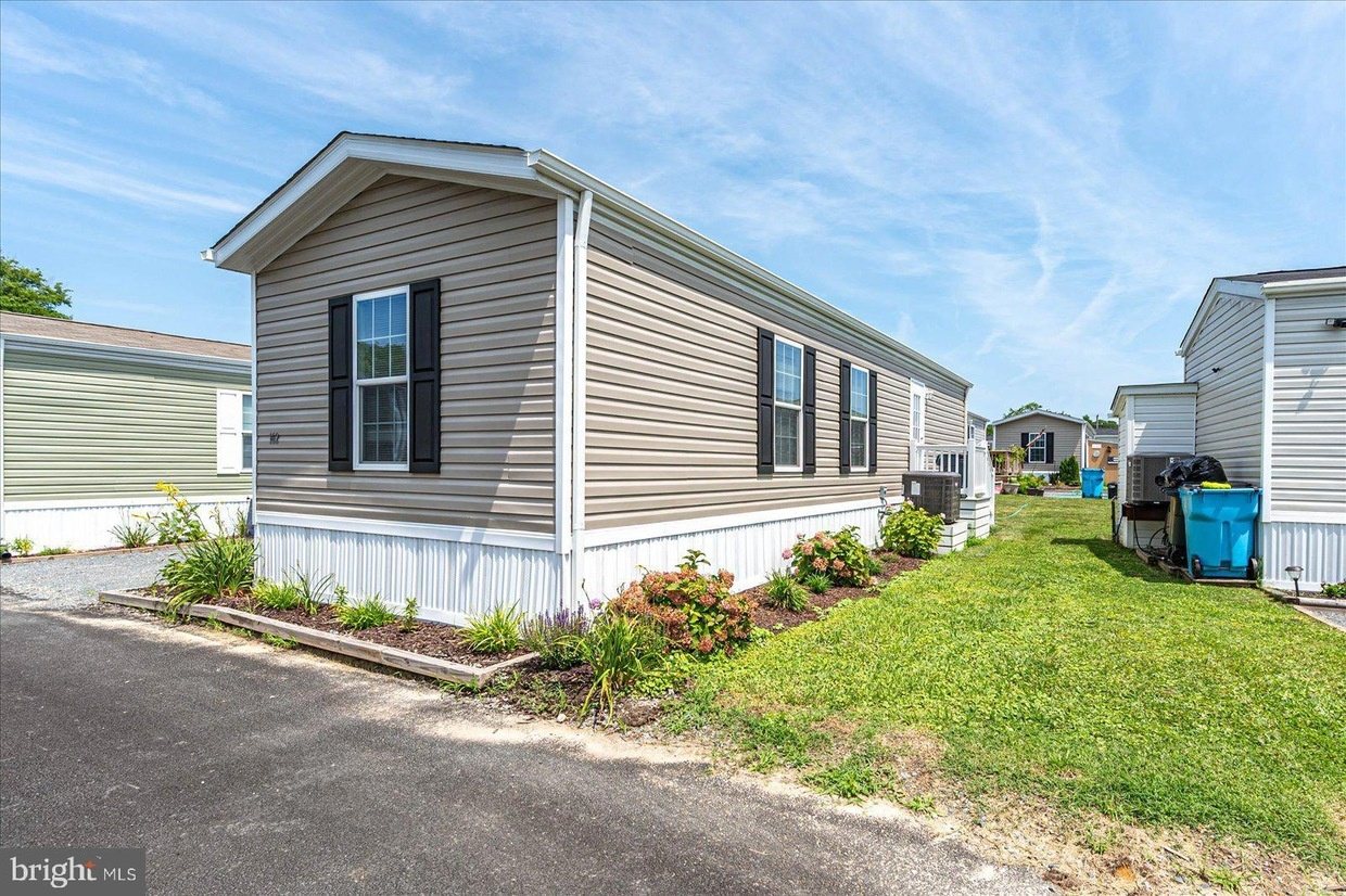 12346 Old Bridge Rd Unit 162, photo 1 of 1